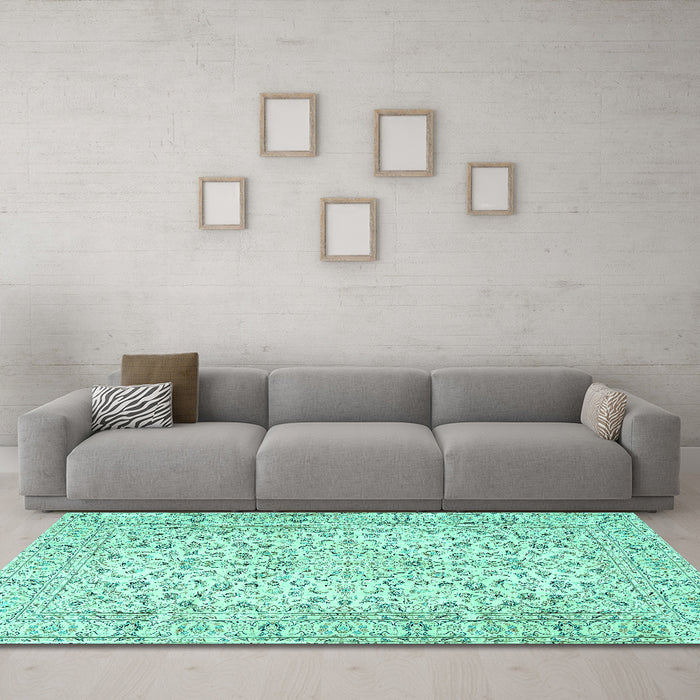 Machine Washable Persian Turquoise Traditional Area Rugs in a Living Room,, wshtr3999turq