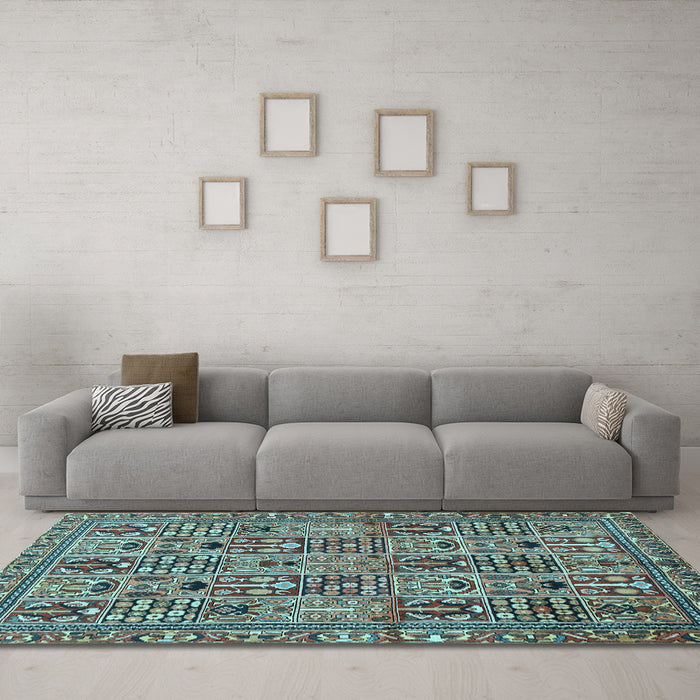 Machine Washable Persian Light Blue Traditional Rug in a Living Room, wshtr399lblu