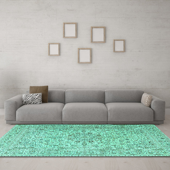 Machine Washable Persian Turquoise Traditional Area Rugs in a Living Room,, wshtr4000turq