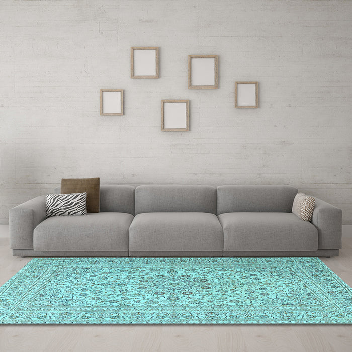 Machine Washable Persian Light Blue Traditional Rug in a Living Room, wshtr4000lblu