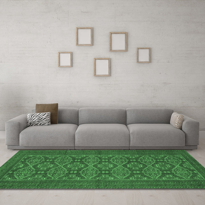 Machine Washable Persian Emerald Green Traditional Area Rugs in a Living Room,, wshtr4002emgrn