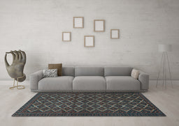 Machine Washable Persian Light Blue Traditional Rug in a Living Room, wshtr4004lblu