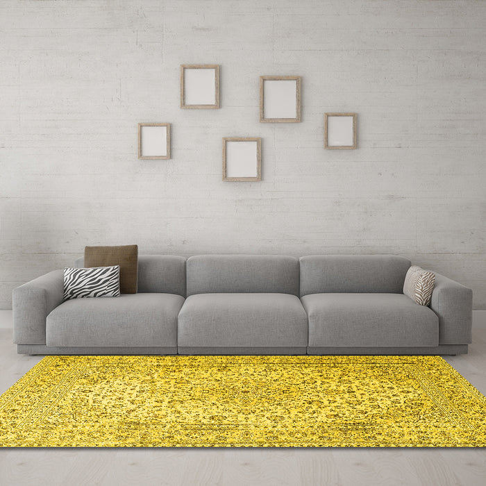 Machine Washable Medallion Yellow Traditional Rug in a Living Room, wshtr4005yw