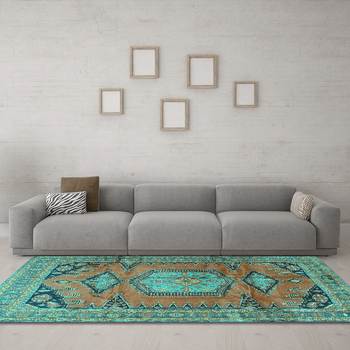 Machine Washable Persian Turquoise Traditional Area Rugs in a Living Room,, wshtr4007turq