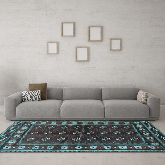 Machine Washable Persian Light Blue Traditional Rug in a Living Room, wshtr4013lblu