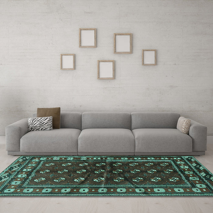 Machine Washable Persian Turquoise Traditional Area Rugs in a Living Room,, wshtr4013turq