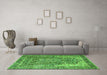 Machine Washable Persian Green Traditional Area Rugs in a Living Room,, wshtr4014grn