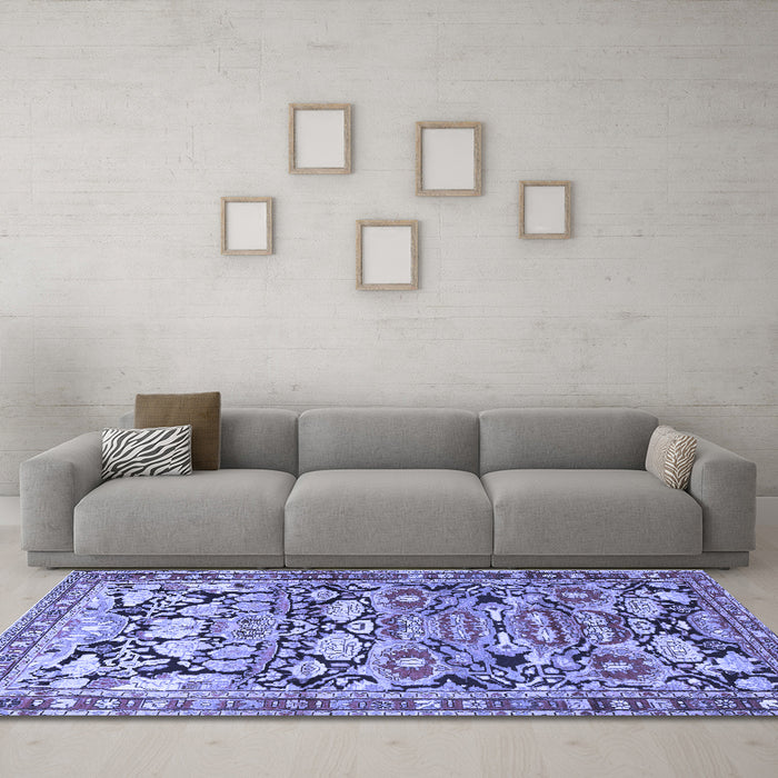 Machine Washable Persian Blue Traditional Rug in a Living Room, wshtr4019blu