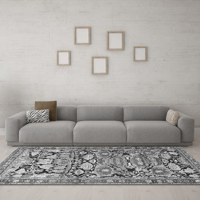 Machine Washable Persian Gray Traditional Rug in a Living Room,, wshtr4019gry