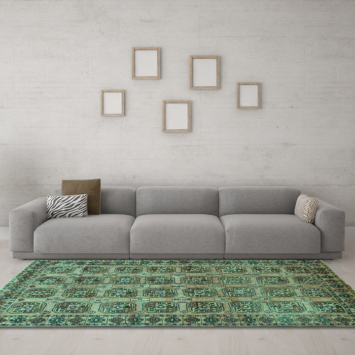 Machine Washable Southwestern Turquoise Country Area Rugs in a Living Room,, wshtr401turq
