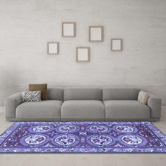 Machine Washable Persian Blue Traditional Rug in a Living Room, wshtr4020blu