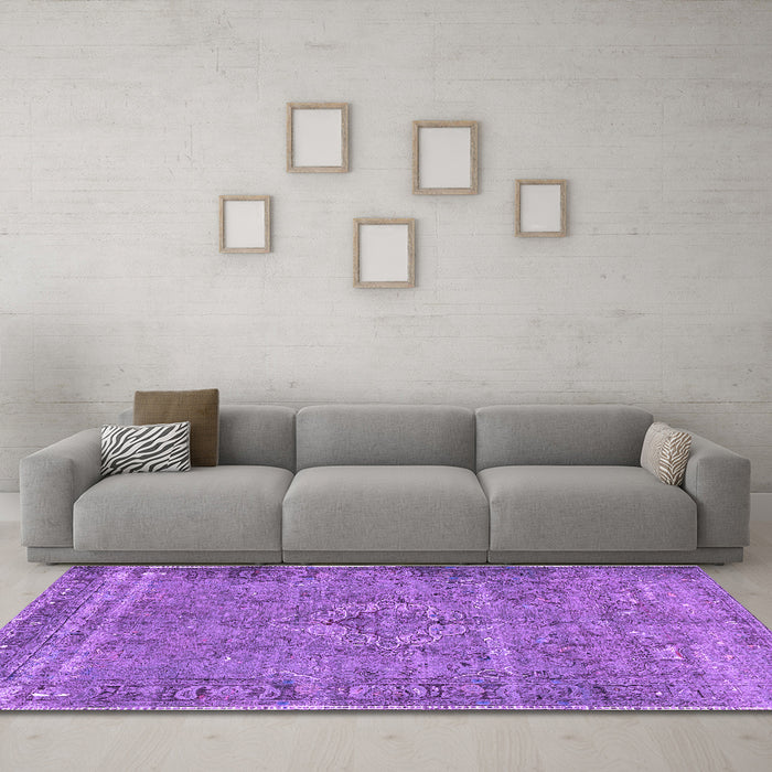 Machine Washable Persian Purple Traditional Area Rugs in a Living Room, wshtr4026pur