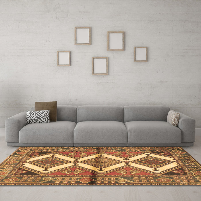 Machine Washable Persian Brown Traditional Rug in a Living Room,, wshtr4028brn