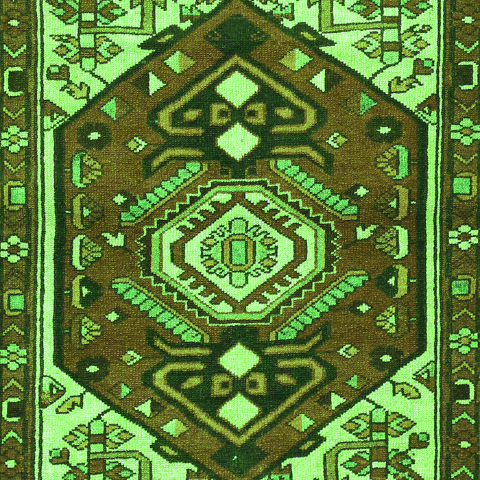 Serging Thickness of Machine Washable Persian Green Traditional Area Rugs, wshtr402grn