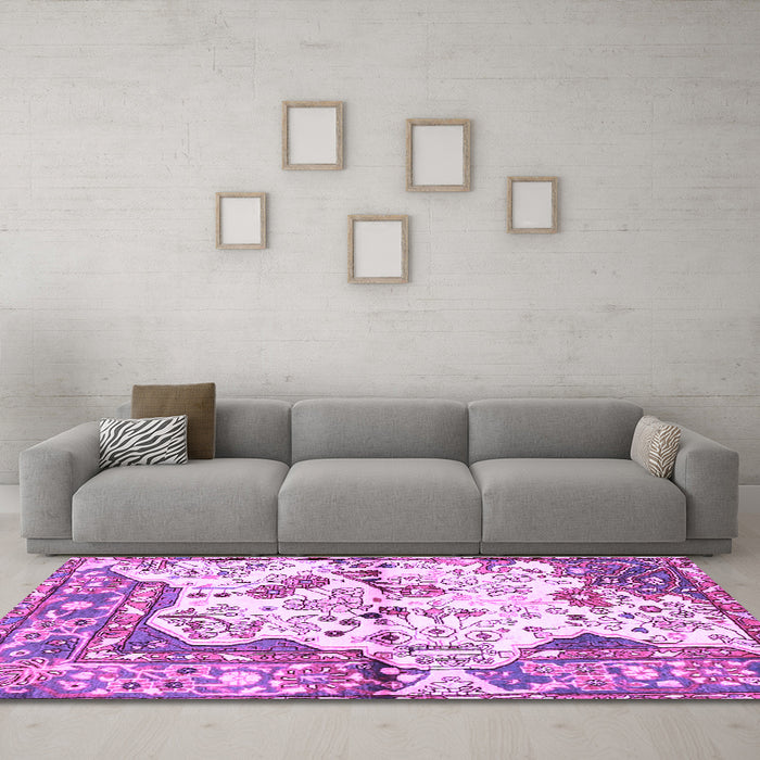 Machine Washable Persian Purple Traditional Area Rugs in a Living Room, wshtr4030pur
