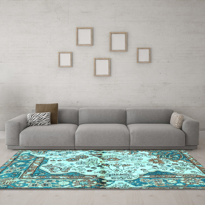 Machine Washable Persian Light Blue Traditional Rug in a Living Room, wshtr4030lblu