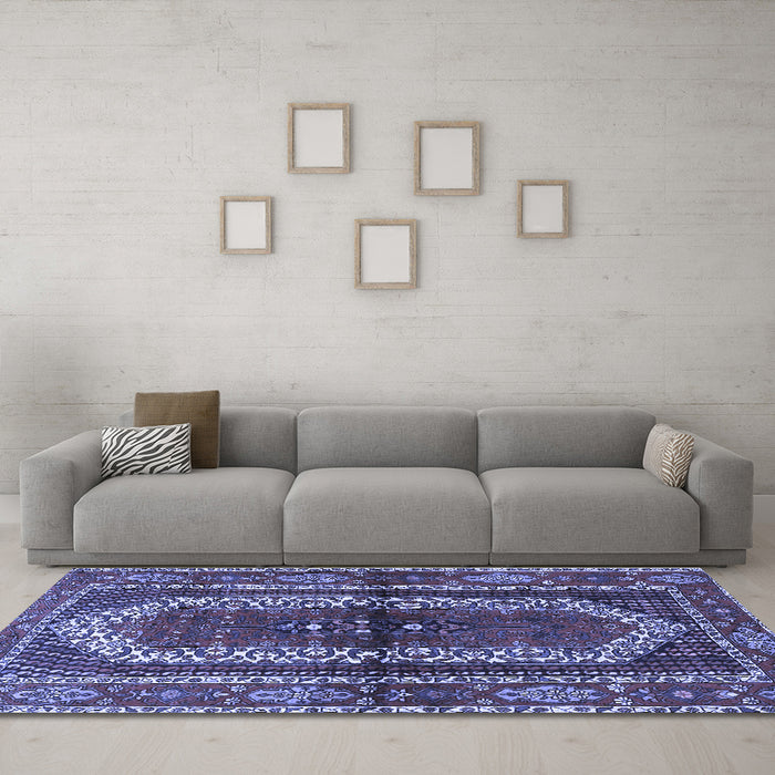 Machine Washable Persian Blue Traditional Rug in a Living Room, wshtr4032blu