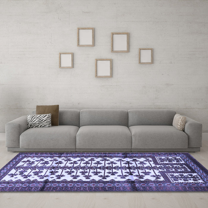 Machine Washable Persian Blue Traditional Rug in a Living Room, wshtr4033blu