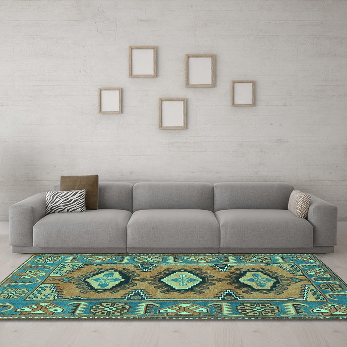 Machine Washable Persian Turquoise Traditional Area Rugs in a Living Room,, wshtr4035turq