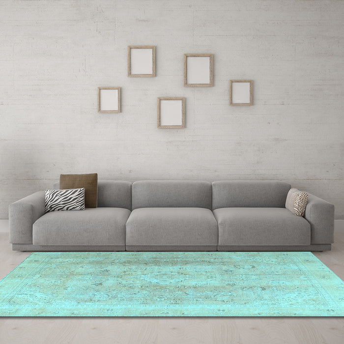 Machine Washable Persian Light Blue Traditional Rug in a Living Room, wshtr4037lblu