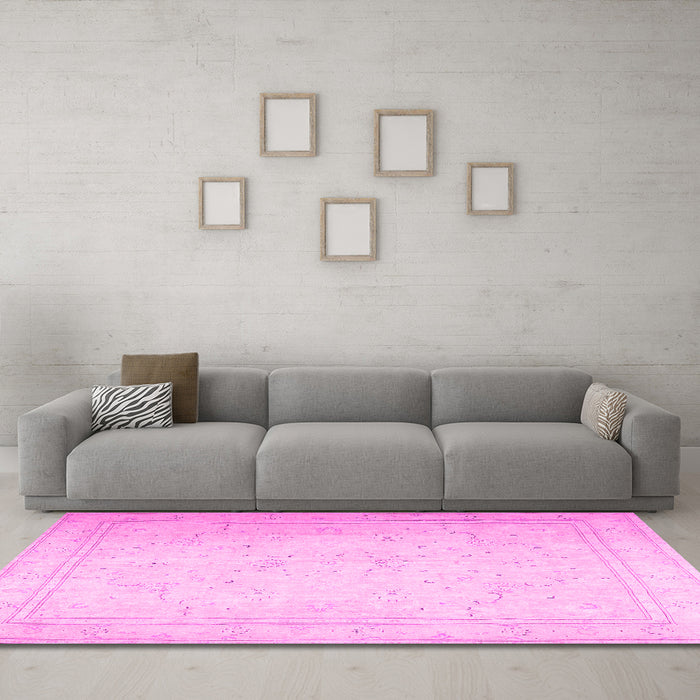 Machine Washable Persian Pink Traditional Rug in a Living Room, wshtr4040pnk