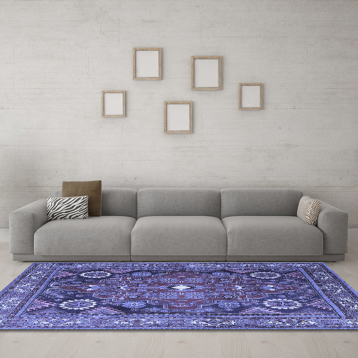 Machine Washable Persian Blue Traditional Rug in a Living Room, wshtr4045blu