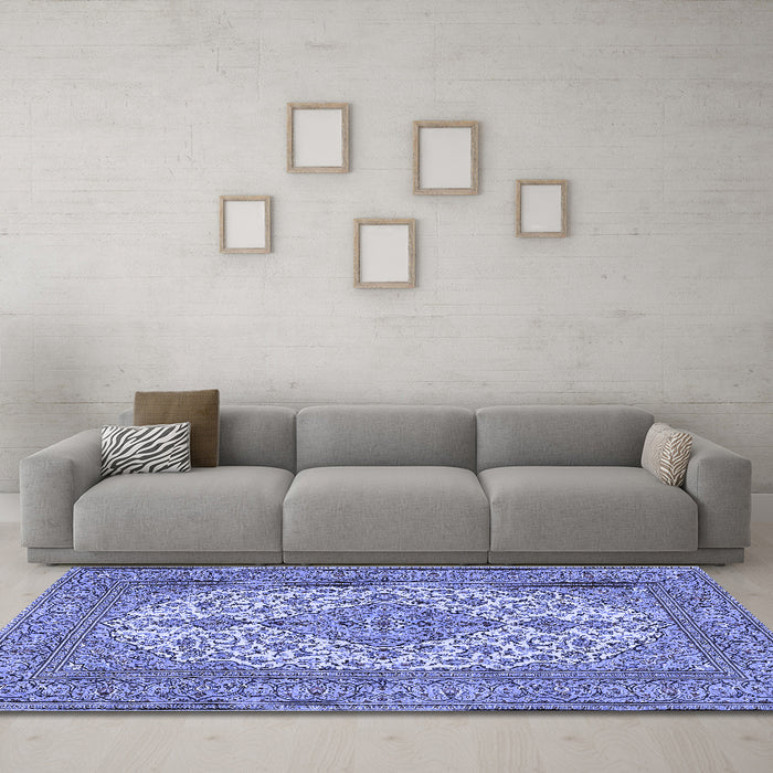 Machine Washable Persian Blue Traditional Rug in a Living Room, wshtr4048blu