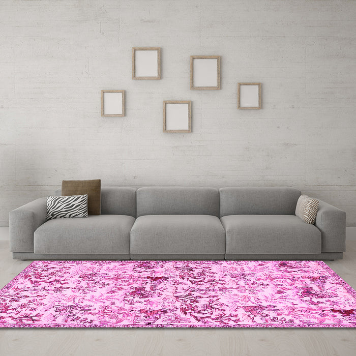 Machine Washable Animal Pink Traditional Rug in a Living Room, wshtr404pnk