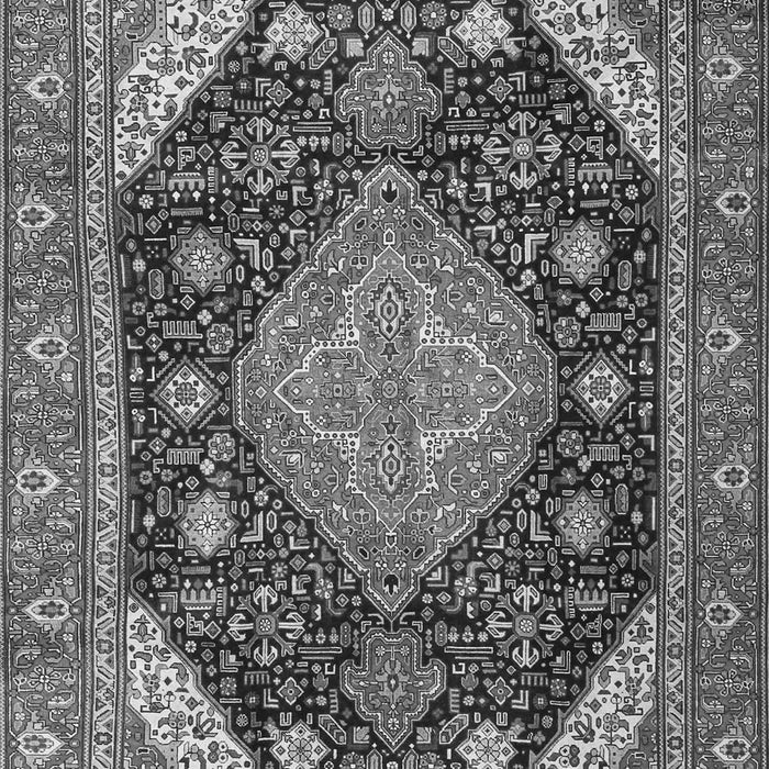 Serging Thickness of Machine Washable Persian Gray Traditional Rug, wshtr4054gry