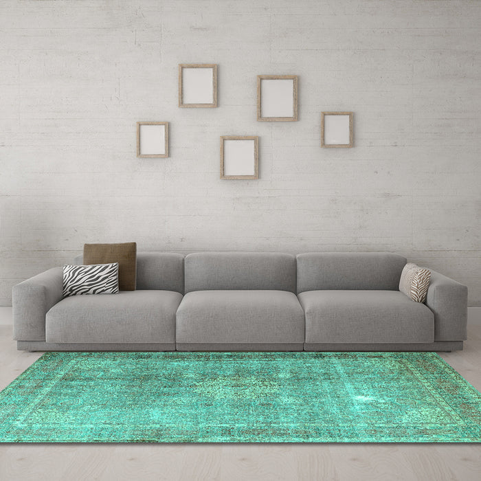 Machine Washable Persian Turquoise Traditional Area Rugs in a Living Room,, wshtr4059turq