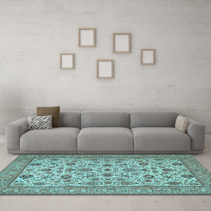 Machine Washable Persian Light Blue Traditional Rug in a Living Room, wshtr405lblu