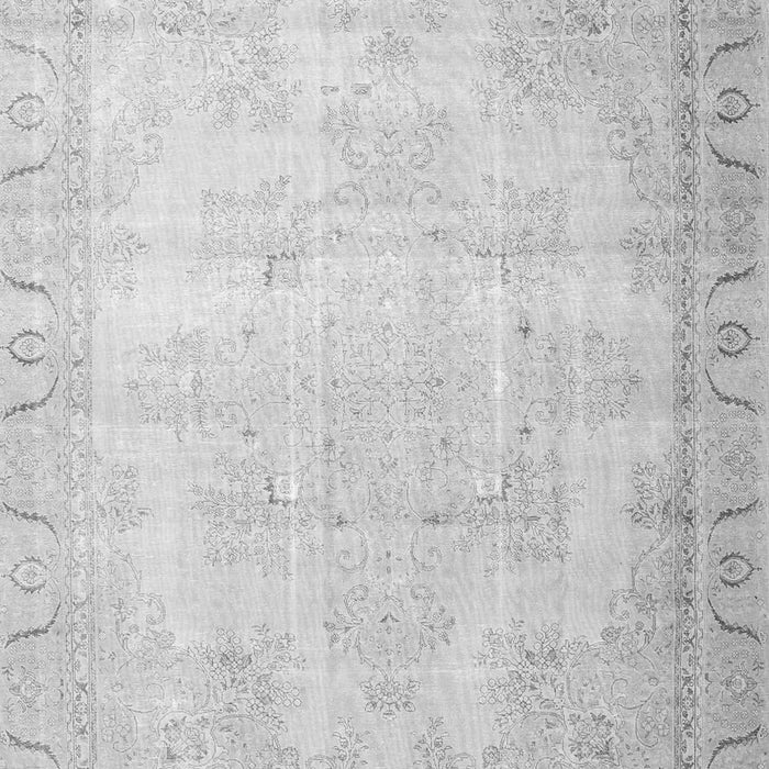 Serging Thickness of Machine Washable Persian Gray Traditional Rug, wshtr4060gry