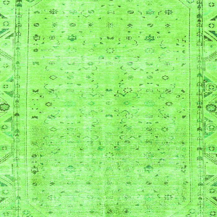 Serging Thickness of Machine Washable Persian Green Traditional Area Rugs, wshtr4062grn
