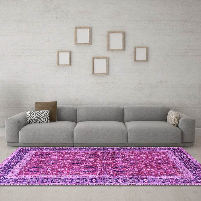 Machine Washable Persian Purple Traditional Area Rugs in a Living Room, wshtr4065pur