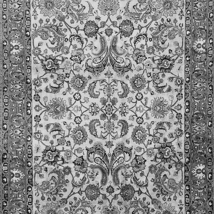 Serging Thickness of Machine Washable Persian Gray Traditional Rug, wshtr406gry
