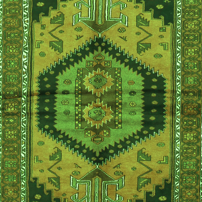 Serging Thickness of Machine Washable Persian Green Traditional Area Rugs, wshtr4075grn