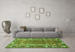 Machine Washable Persian Green Traditional Area Rugs in a Living Room,, wshtr407grn