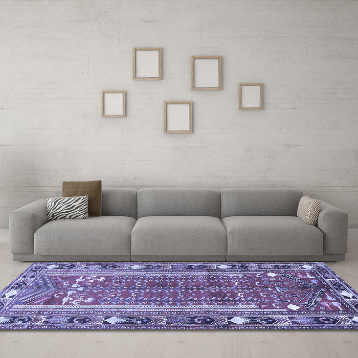 Machine Washable Persian Blue Traditional Rug in a Living Room, wshtr407blu