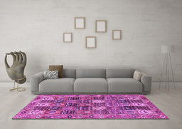 Machine Washable Persian Purple Traditional Area Rugs in a Living Room, wshtr4082pur