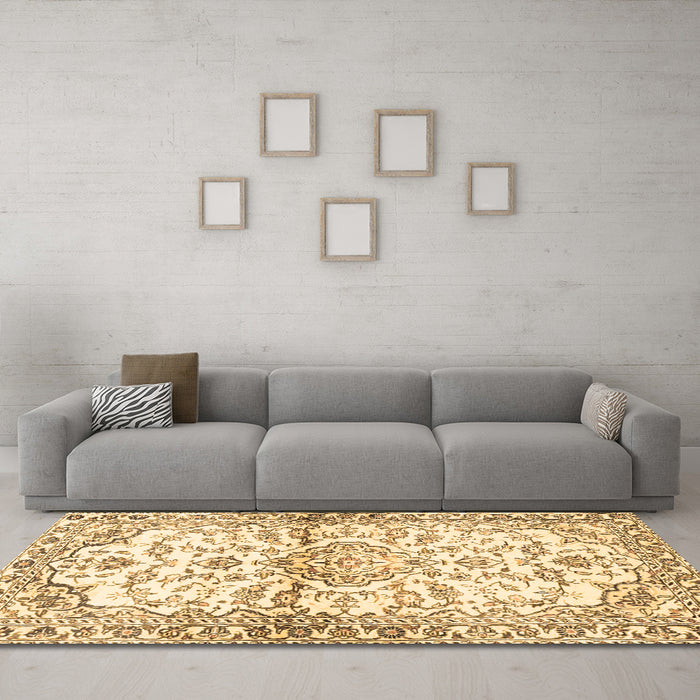 Machine Washable Persian Brown Traditional Rug in a Living Room,, wshtr4087brn