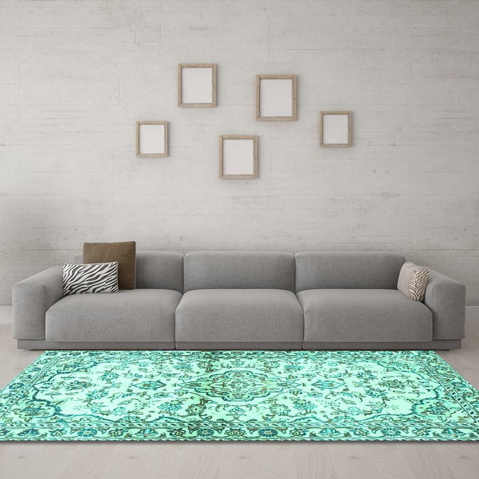 Machine Washable Persian Turquoise Traditional Area Rugs in a Living Room,, wshtr4087turq