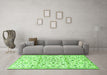 Machine Washable Persian Green Traditional Area Rugs in a Living Room,, wshtr4088grn