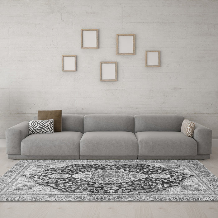 Machine Washable Medallion Gray Traditional Rug in a Living Room,, wshtr4092gry