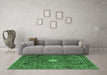 Machine Washable Persian Emerald Green Traditional Area Rugs in a Living Room,, wshtr4093emgrn