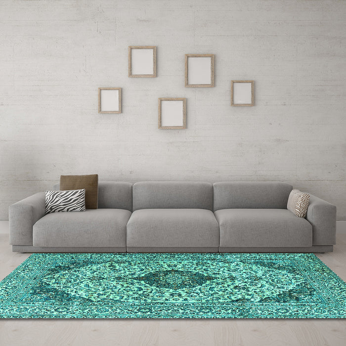 Machine Washable Persian Turquoise Traditional Area Rugs in a Living Room,, wshtr4094turq