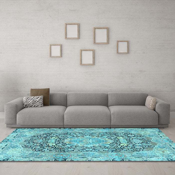 Machine Washable Persian Light Blue Traditional Rug in a Living Room, wshtr4095lblu