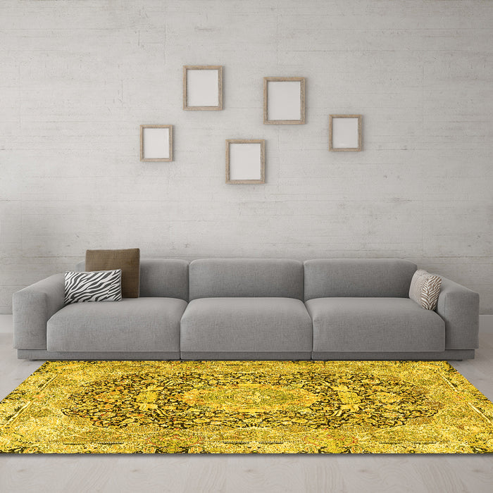 Machine Washable Persian Yellow Traditional Rug in a Living Room, wshtr4095yw