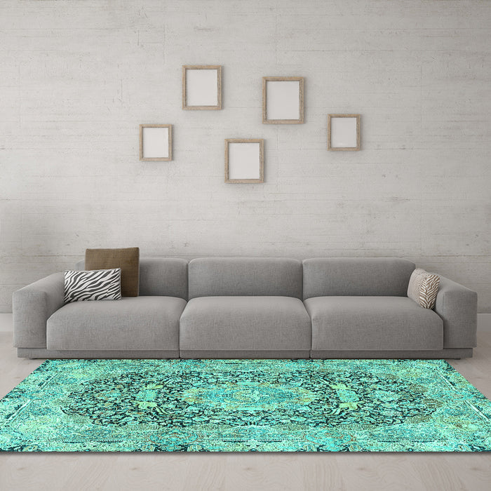 Machine Washable Persian Turquoise Traditional Area Rugs in a Living Room,, wshtr4095turq