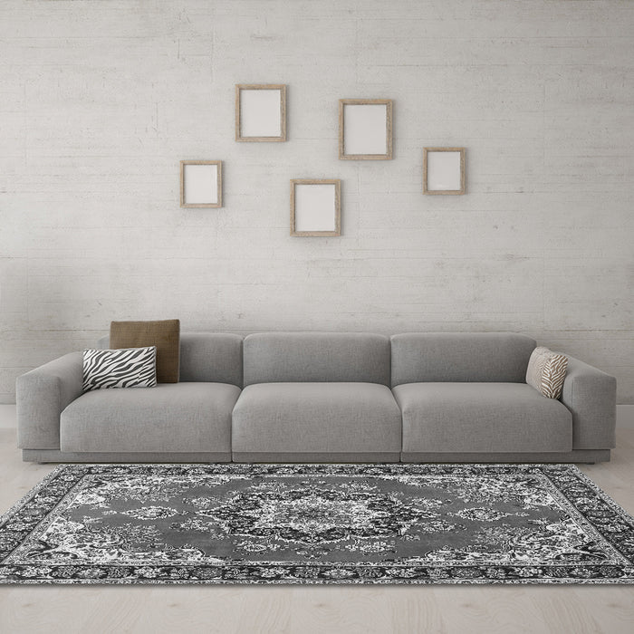 Machine Washable Medallion Gray Traditional Rug in a Living Room,, wshtr4099gry