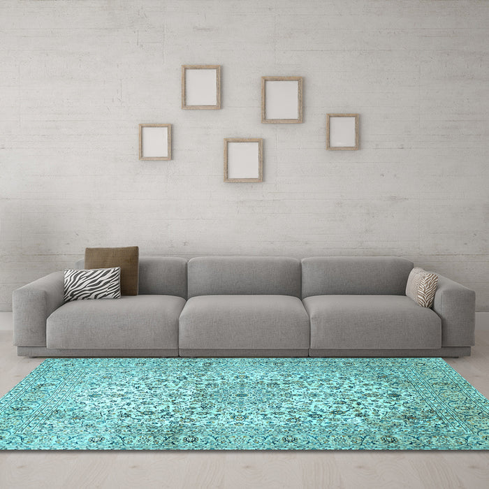 Machine Washable Persian Light Blue Traditional Rug in a Living Room, wshtr409lblu